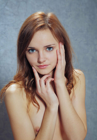 Model Cathleen A in Cattura